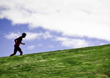 Aprenda a controlar seu ritmo e postura em subidas e descidas