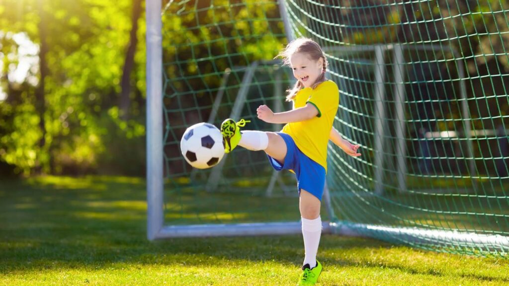 Pequenos craques: é assim que as crianças vão amar o futebol desde cedo