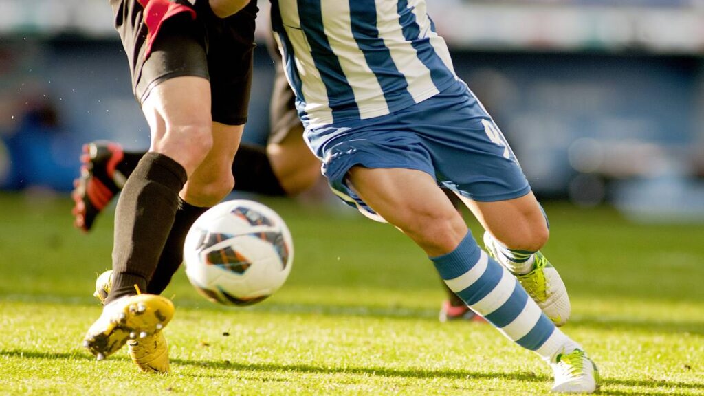 Três exercícios simples que melhoram seu controle de bola no futebol