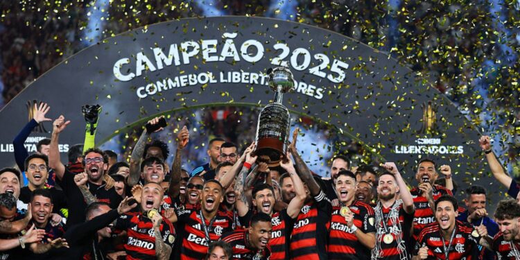 Você vai se surpreender com quanto o Flamengo faturou em 2025