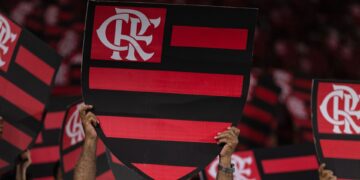 Flamengo segue de olho no mercado de goleiros