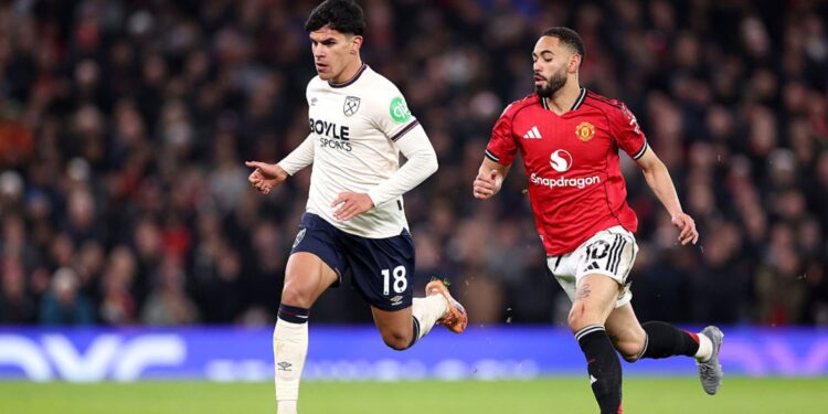 Lance do jogo entre Manchester United e West Ham