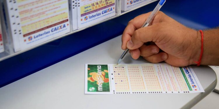 A incrível história do goleiro que ganhou na loteria e cedeu vaga para ídolo de clube brasileiro