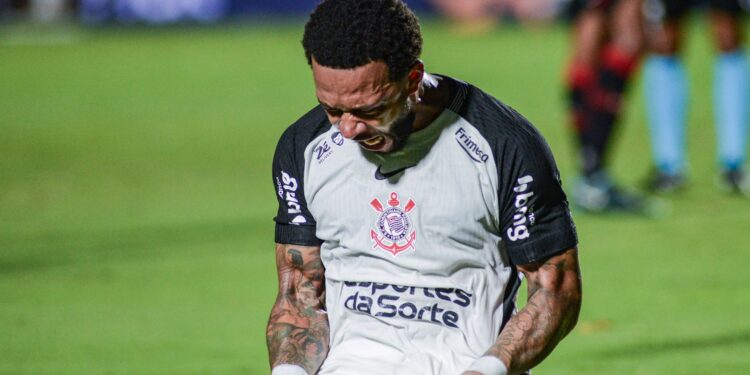 Memphis comemora vitória do Corinthians