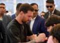 Messi durante visita à Índia