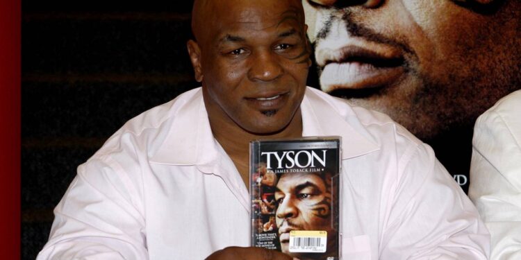 O hobby que Mike Tyson tem desde a infância e você nem imagina