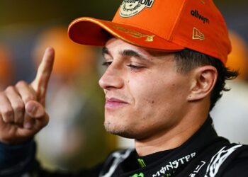 Lando Norris após ser campeão mundial de Fórmula 1
