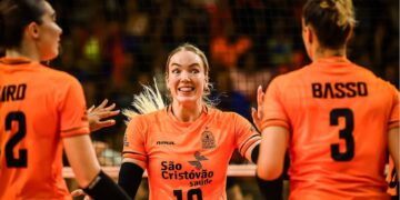 Osasco comemora ponto diante do Praia Clube