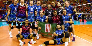 Jogadores do Perugia comemoram título