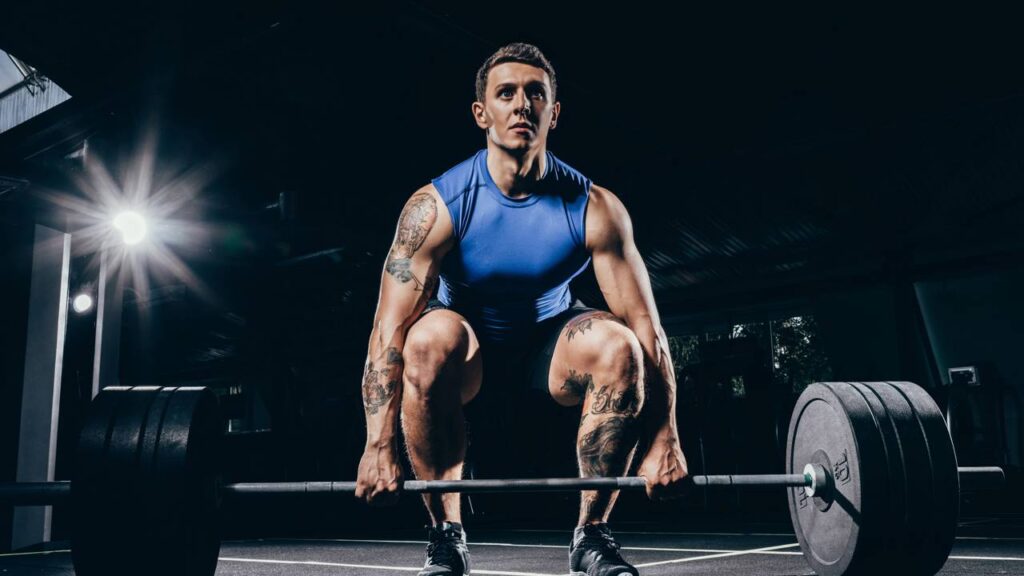 A forma mais segura de evoluir na musculação sem travar no processo