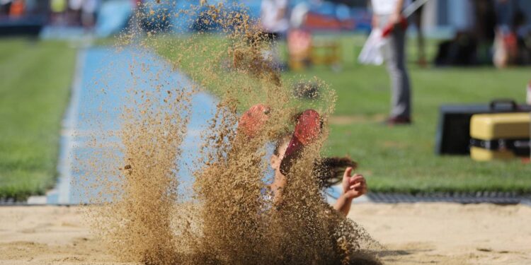 João do Pulo e o salto triplo que marcou a história do atletismo