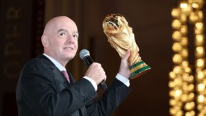 Sorteio da Copa do Mundo agita o dia dos fãs