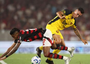Igor Cariús durante jogo do Sport contra o Flamengo