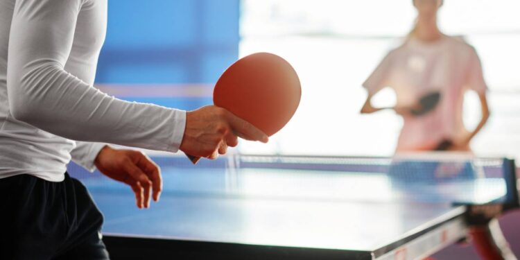 Pingue-pongue em casa: quanto custa e será que vale a pena?