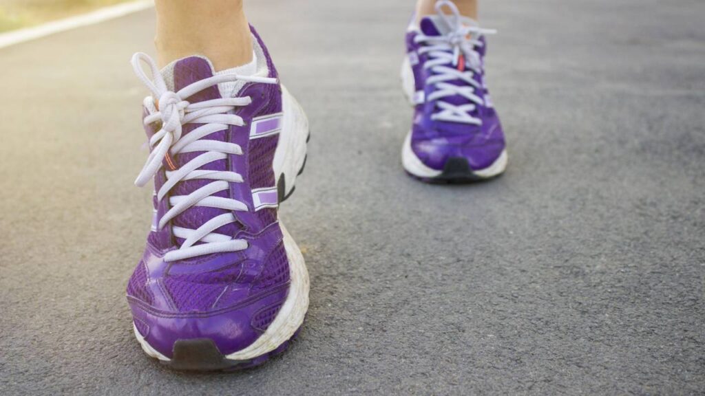 O tênis que você usa pode esconder riscos sérios