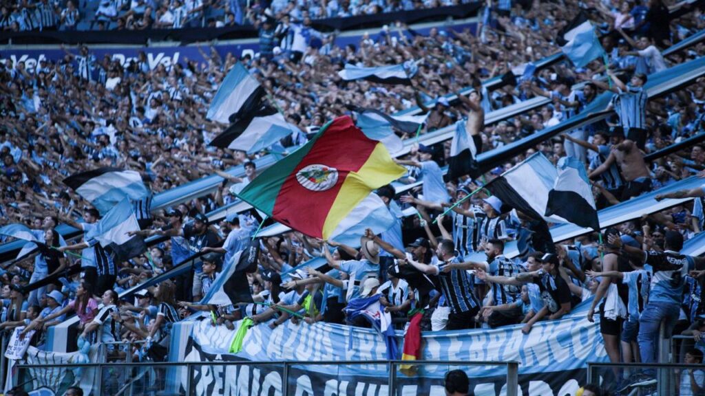 Quanto custa viver como um torcedor fanático por um ano?