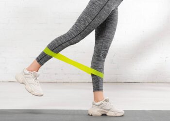 Como fazer um treino com elásticos completo em casa