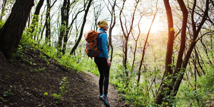 Como escolher a melhor mochila para trilhas