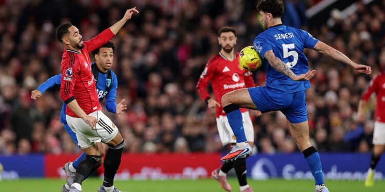 Lance do jogo entre Manchester United e Bournemouth