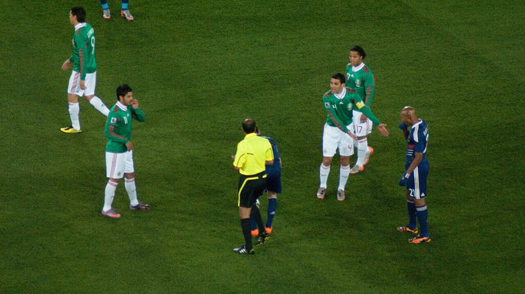 "Anelka - o incompreendido": as maiores controvérsias da carreira de Anelka