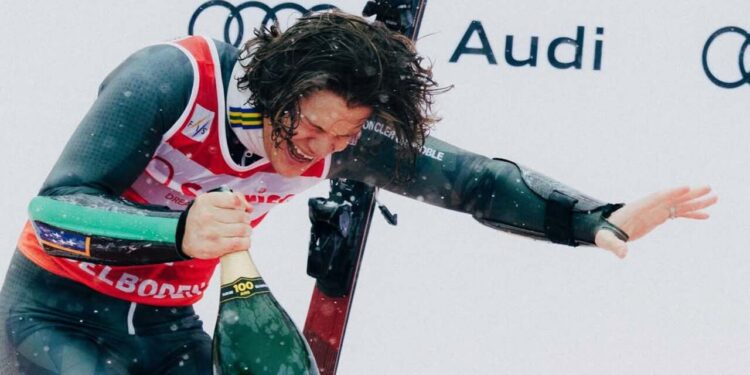 Brasileiro Lucas Braathen quase no pódio em Kitzbühel e segue líder do ranking mundial de slalom