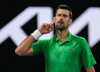 Novak Djokovic vai disputar a final do Australian Open contra Carlos Alcaraz