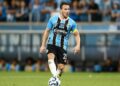 Arthur fala sobre permanência Grêmio após empréstimo