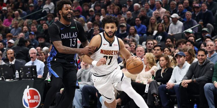 Nuggets vencem o Mavericks e sobem na tabela do Oeste