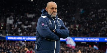 Nuno Espírito Santo comenta sobre interesse do Flamengo em Lucas Paquetá