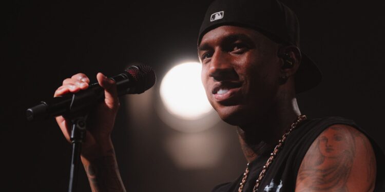 Talisca vence “Performance do Ano” no Prêmio R&B Brazil