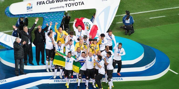 O jogo em que o Corinthians superou o Chelsea e se tornou o último brasileiro campeão mundial