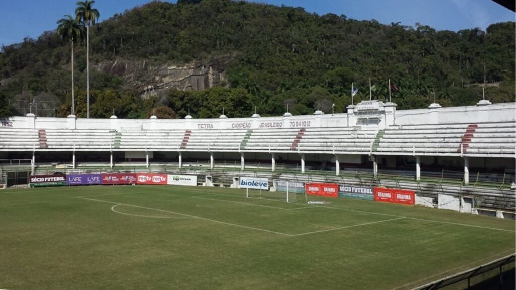 Antes do Maracanã, este estádio deu origem ao futebol brasileiro