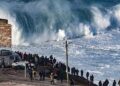 Como Nazaré possui ondas com mais de 25 metros que deixam todos de queixo caído
