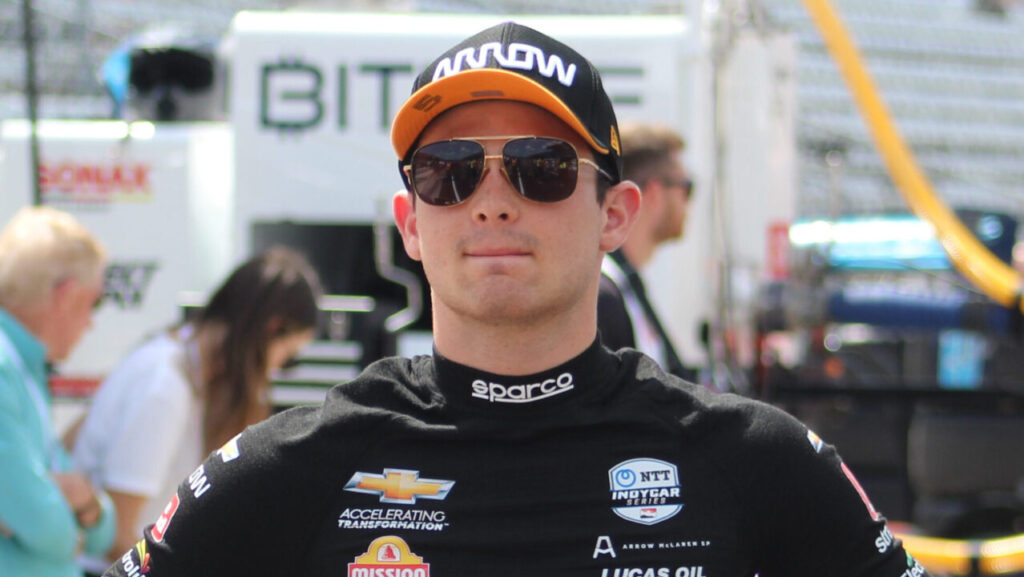 Quem tem os melhores salário e domina o automobilismo americano, IndyCar ou NASCAR?