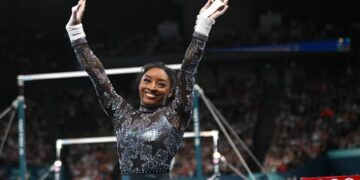 Conheça Simone Biles e entenda como suas conquistas mudaram a ginástica para sempre