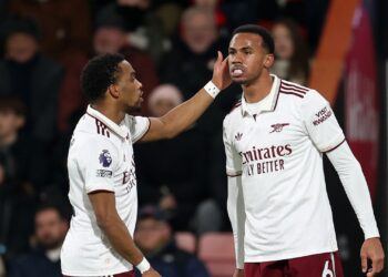 Gabriel Magalhães foi o destaque da vitória do Arsenal