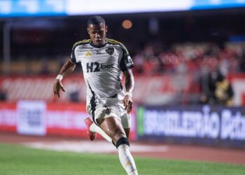 Na mira do Bahia, Júnior Santos durante jogo do Atlético-MG