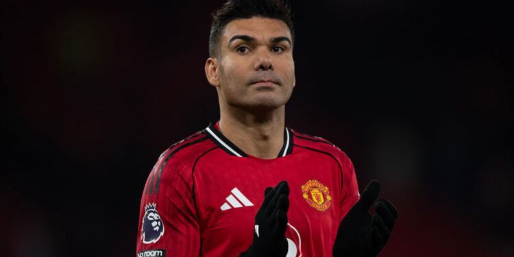 Casemiro durante jogo do Manchester United