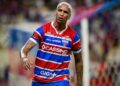 Deyverson com a camisa do Fortaleza