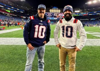 Fiduma e Jeca em jogo da NFL