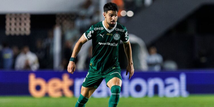 Flaco López durante jogo do Palmeiras