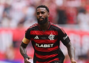 Gerson segue negociando com o Cruzeiro