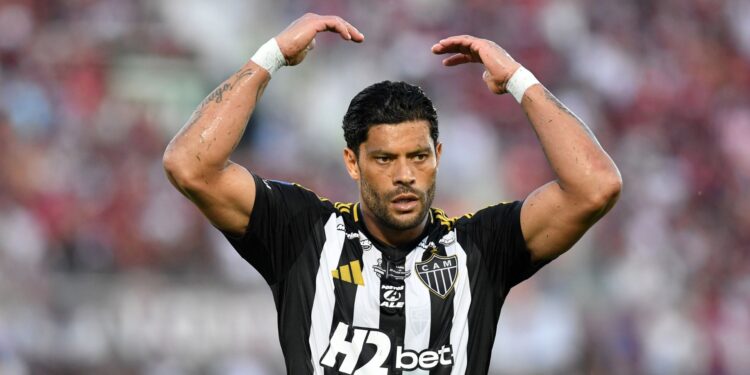 Hulk em ação pelo Atlético-MG