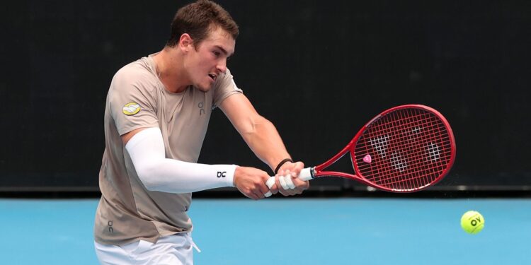 João Fonseca já está treinando em Melbourne