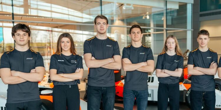 McLaren confirma pilotos reservas de 2026