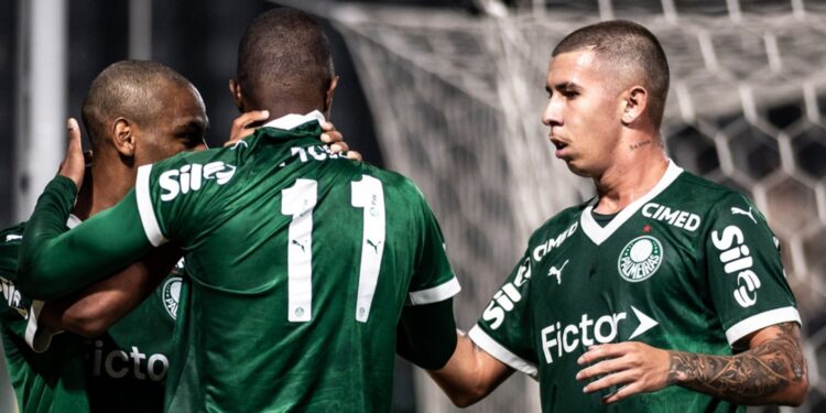 Jogadores do Palmeiras durante a Copinha