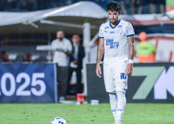 Na mira do São Paulo: Cauly durante jogo do Bahia