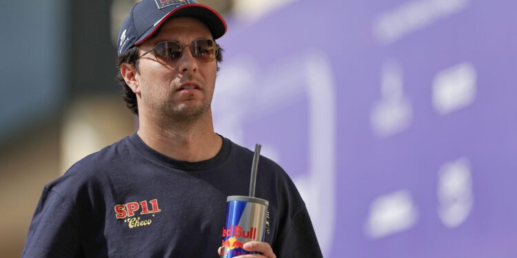 Sergio Pérez está de volta à F1 em 2026