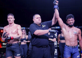 Solano levou a melhor na luta principal - Foto: Divulgação/R1