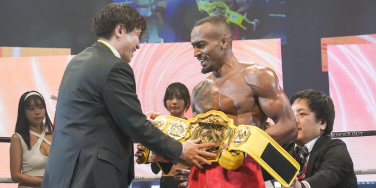 Brasileiro foi campeão no Knock Out – Foto: divulgação